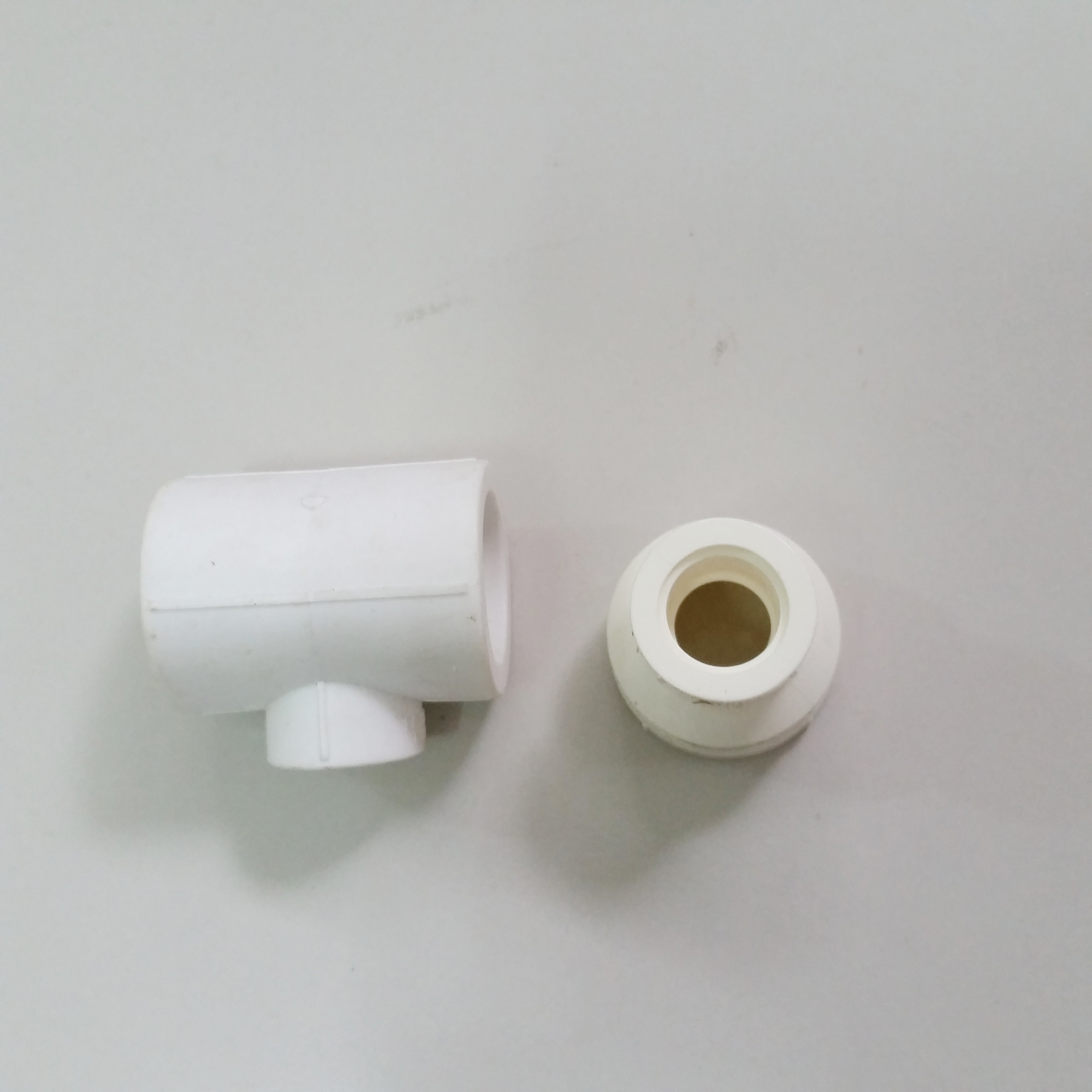 32变20直接ppr异径三通正品家装ppr水管管材配件热水管接头配件