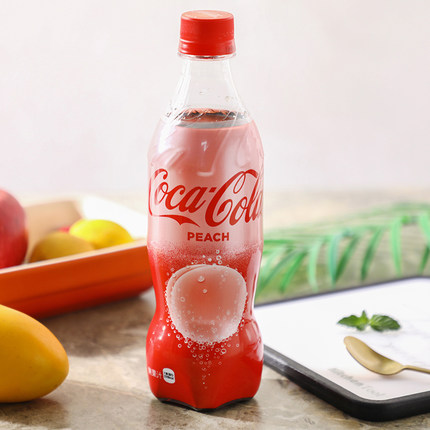 日本进口可口可乐白桃水蜜桃可乐桃子味粉瓶限量汽水网红碳酸饮料_7折
