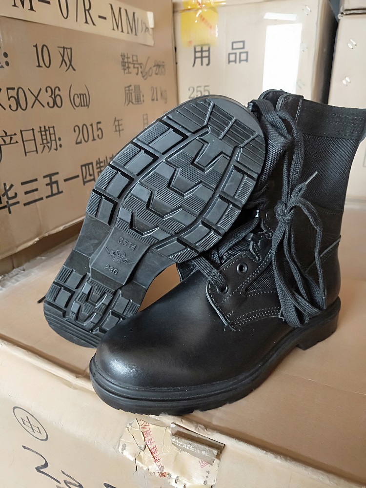 真皮_瑕疵06伞兵靴 3514厂二级作战靴真皮高帮军靴男女伞兵作训靴处理