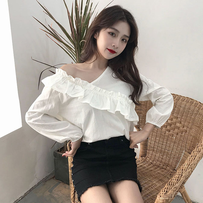 露肩上衣 一字肩 小露香肩