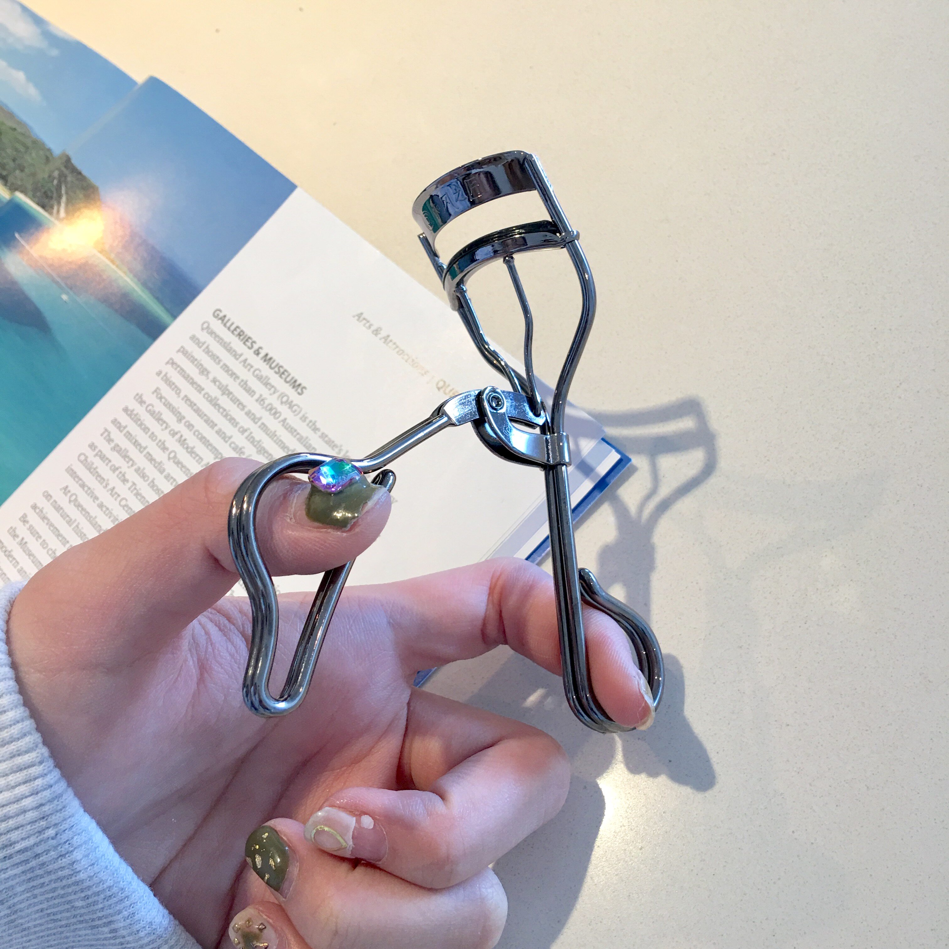 热销睫毛夹便携式