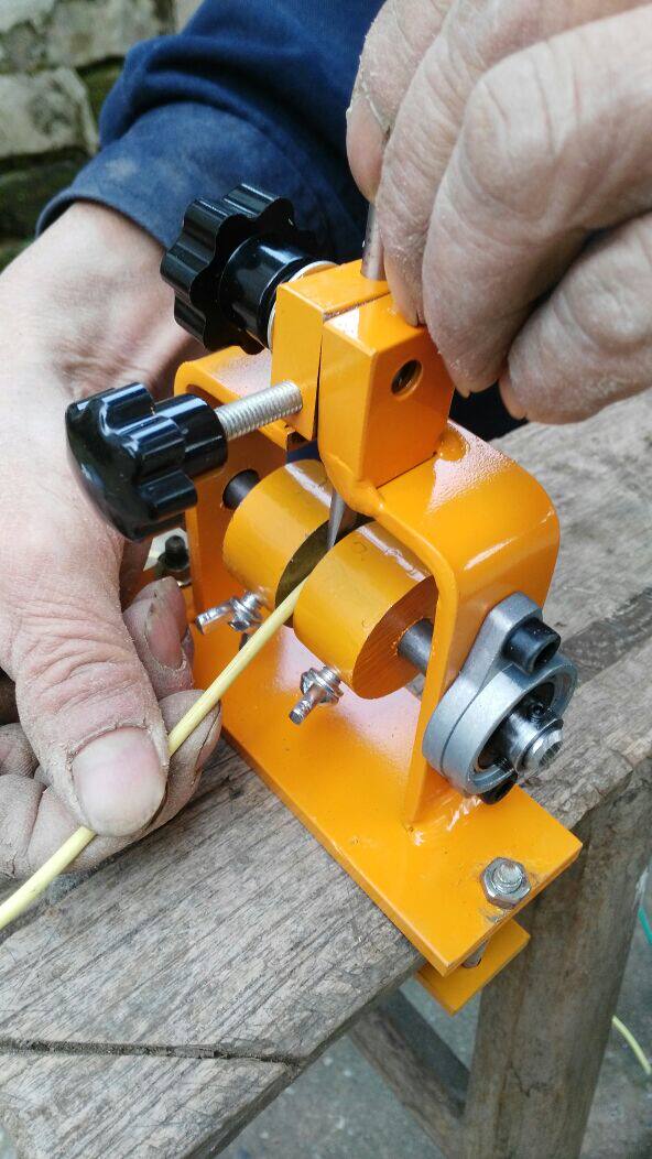 18年新款剥壳机剥新款去壳去皮机器剥线机手摇新款去壳机剥线机