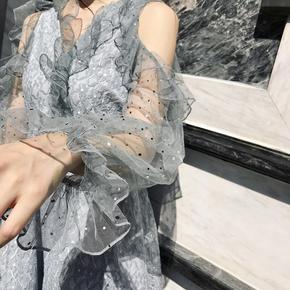 2018春季李雨薇 韩版网纱荷叶边V领网纱蕾丝