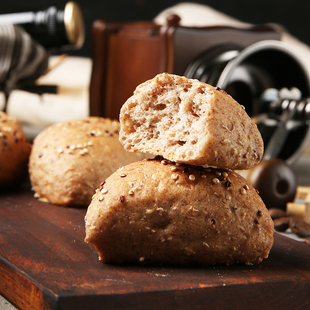 全麦黑麦无糖无油营养早餐司康藜麦谷物粗粮健身低卡低脂代餐