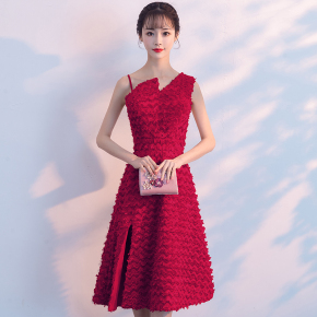 单肩敬酒服长款红