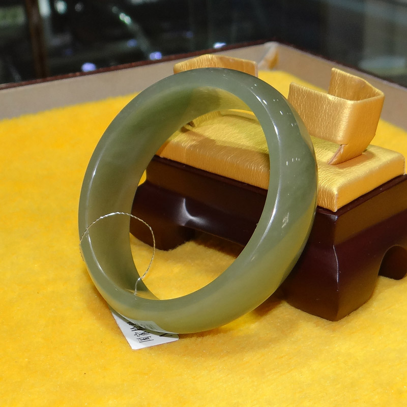 天然新疆和田玉青玉手镯 青海昆仑玉手镯女玉镯子青白玉镯带证书