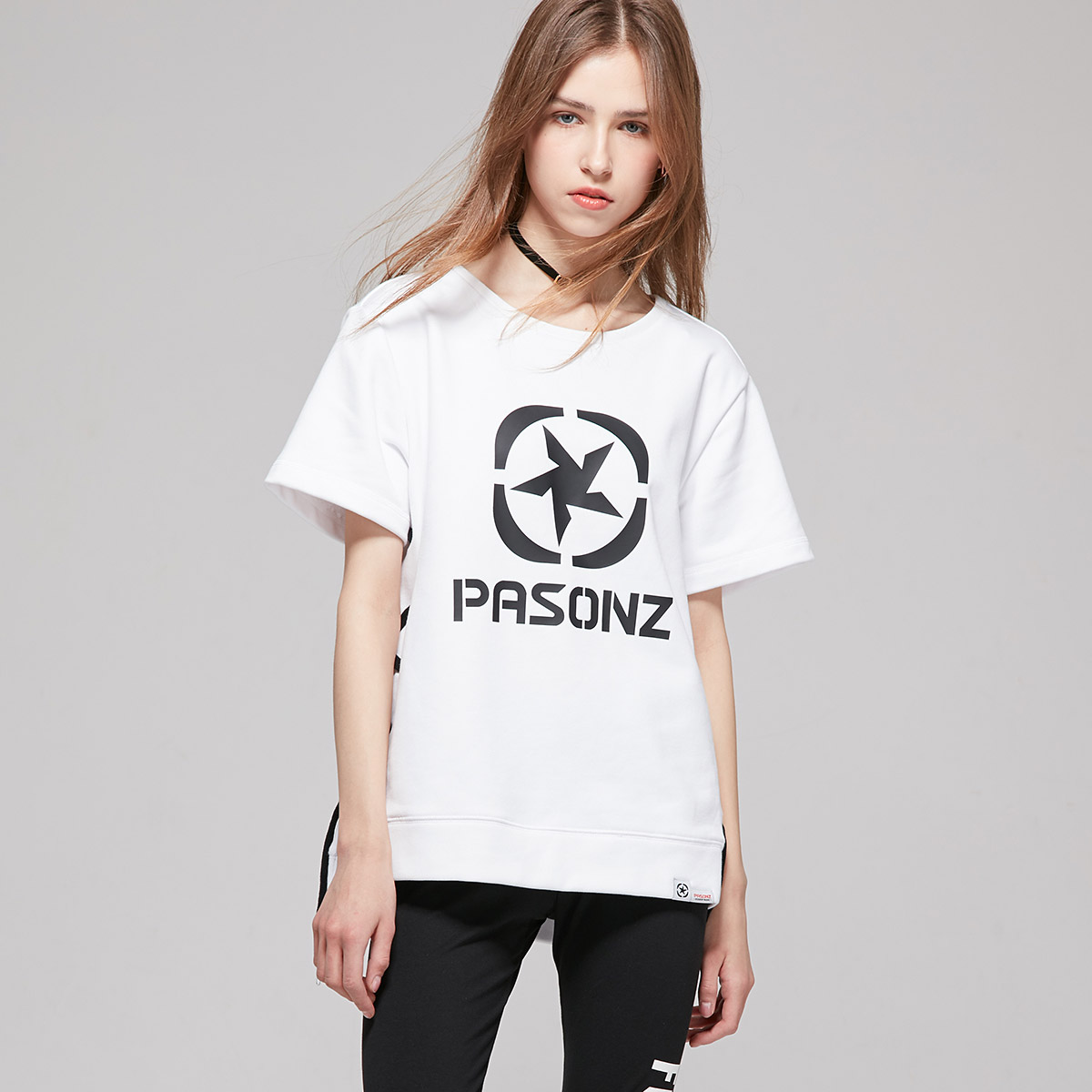 乔丹百尚女装2018新款短袖T恤女图案运动短袖