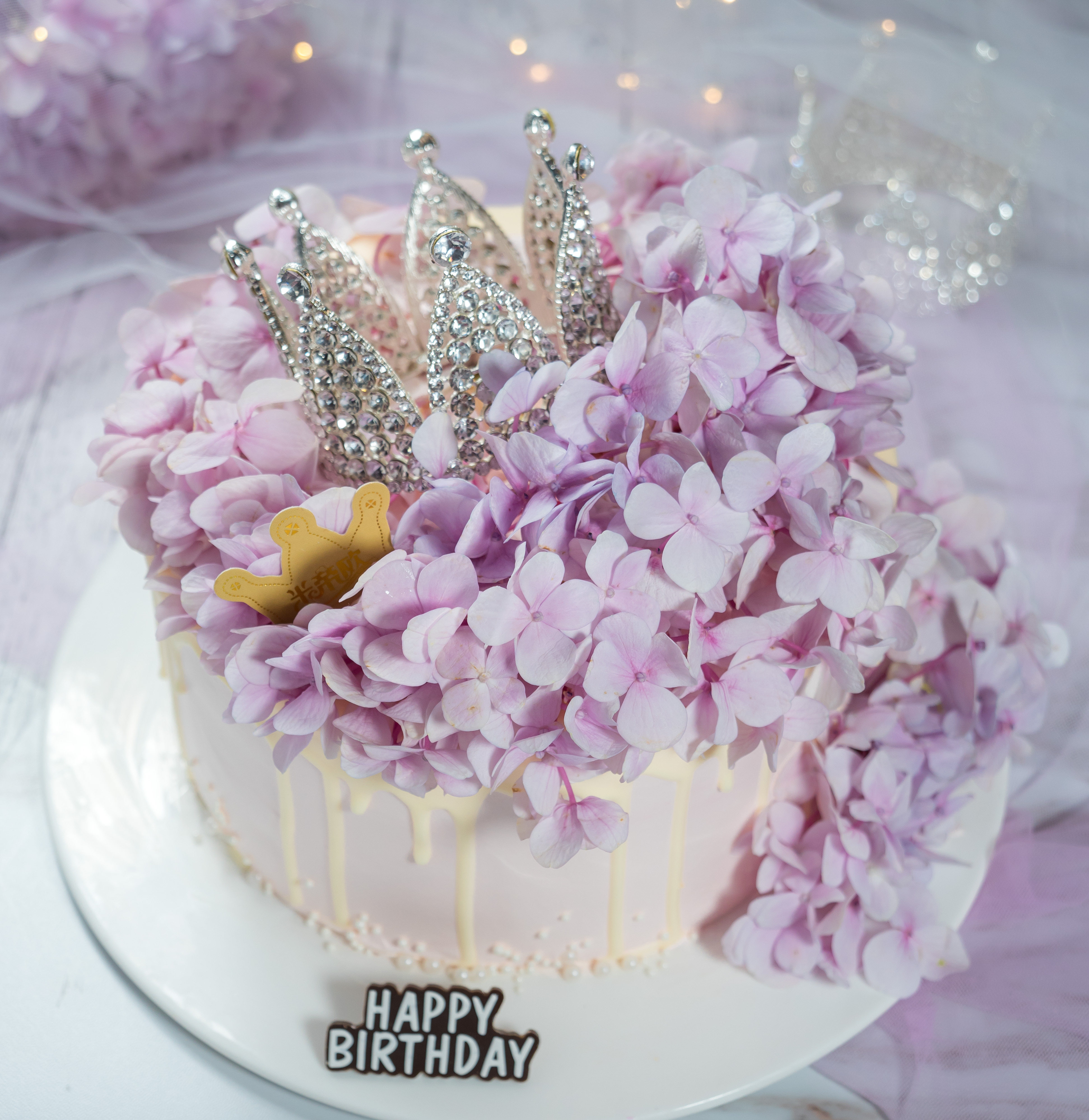 北京市同城配送生日蛋糕速递水果皇冠女神女朋友巧克力鲜花绣球