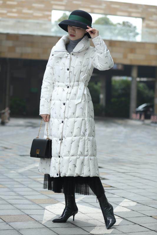 羽绒服打底衫大额优惠券