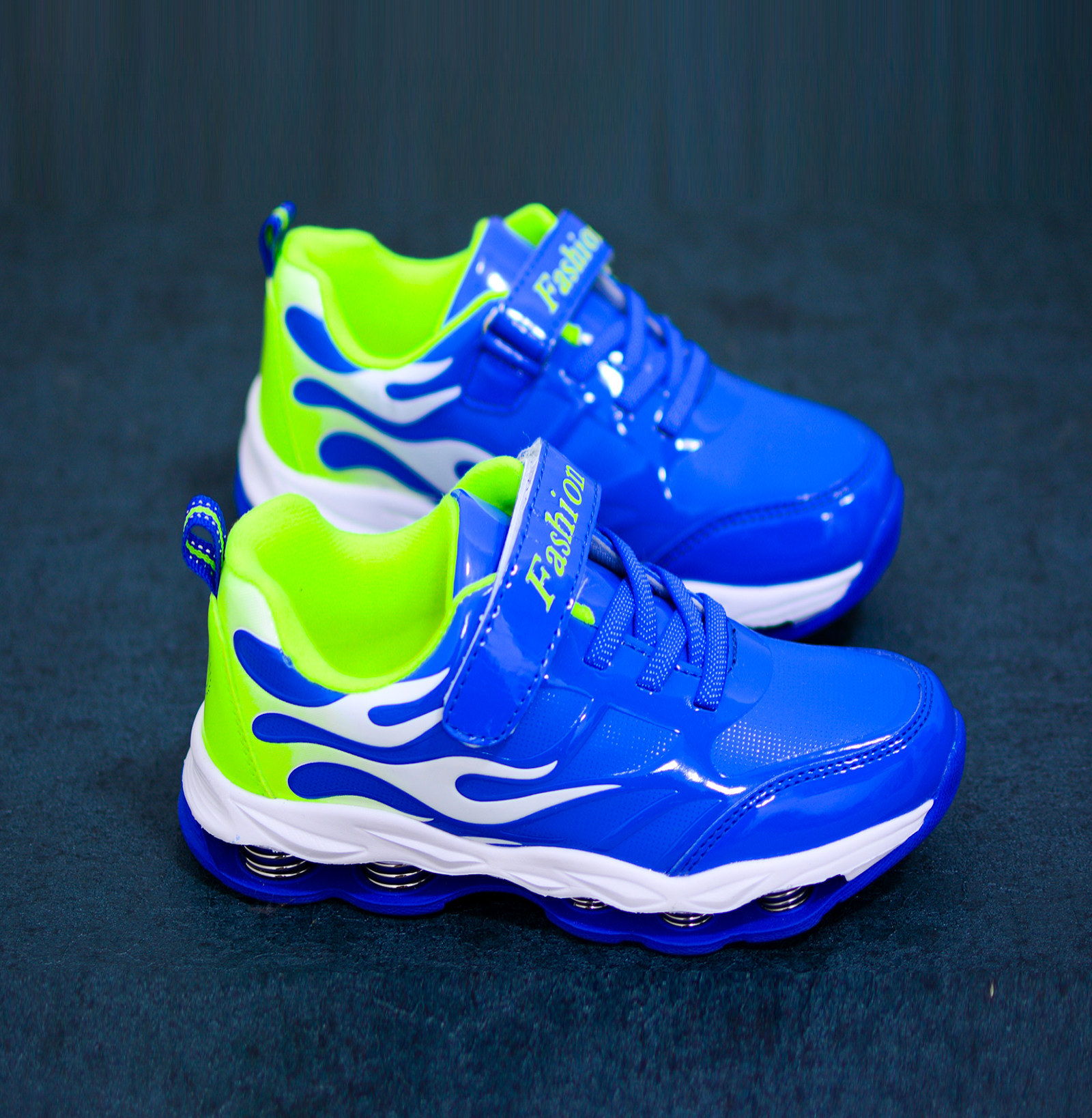 天天特价 弹簧鞋男童鞋男童儿童运动鞋秋冬透气气垫革面跑步鞋子