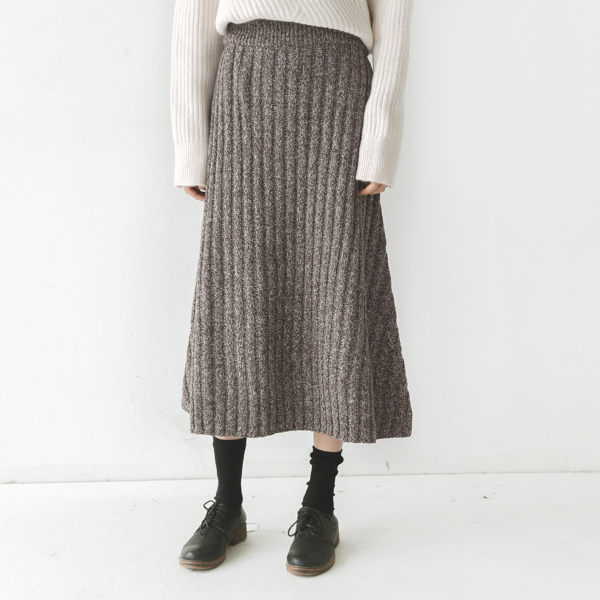 中长混色毛线针织半身裙