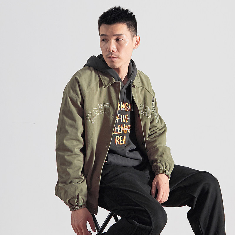 飞行员青年帅气休闲刺绣工装夹克 潮男纯色翻领教练服外套秋优惠券