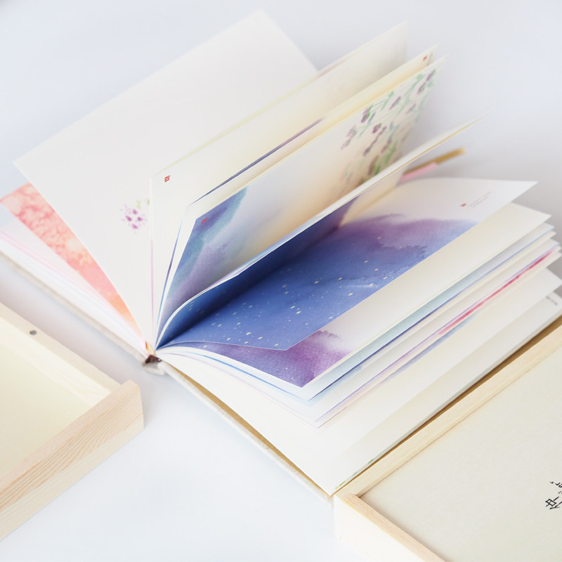 本子笔记本彩页_学生彩页插画手绘木盒装日记本 韩国唯美布面记事本