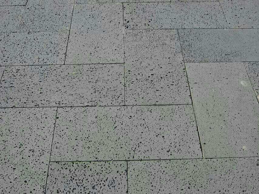 火山岩石材_文化石 火山岩板材天然火山岩石材铺路