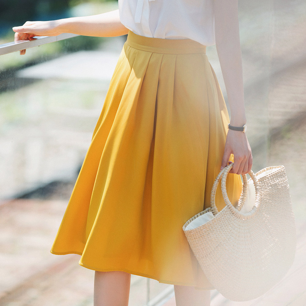 沫里 夏款复古高腰压褶大摆赫本伞裙 中长款