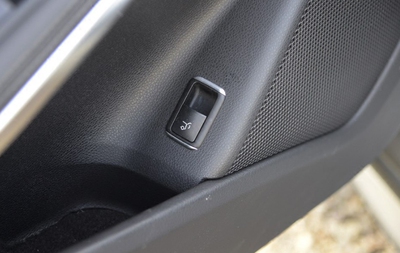 奔驰gla尾门电动开关e260l glc300 gla200 220 gla260后备箱开关