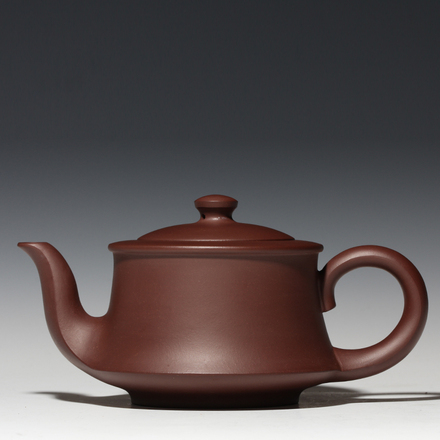紫砂壶宜兴全手工正品精品收藏拍卖名家尹荷芳底老紫泥神灯茶壶