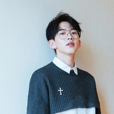 费启鸣抖音同款眼镜男女平光镜韩版潮复古费启明眼镜框狒狒费起鸣