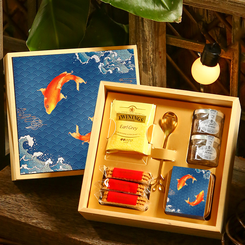 锦鲤喜糖盒中国风中式婚礼创意伴手礼喜糖礼盒成品含糖结婚回礼品