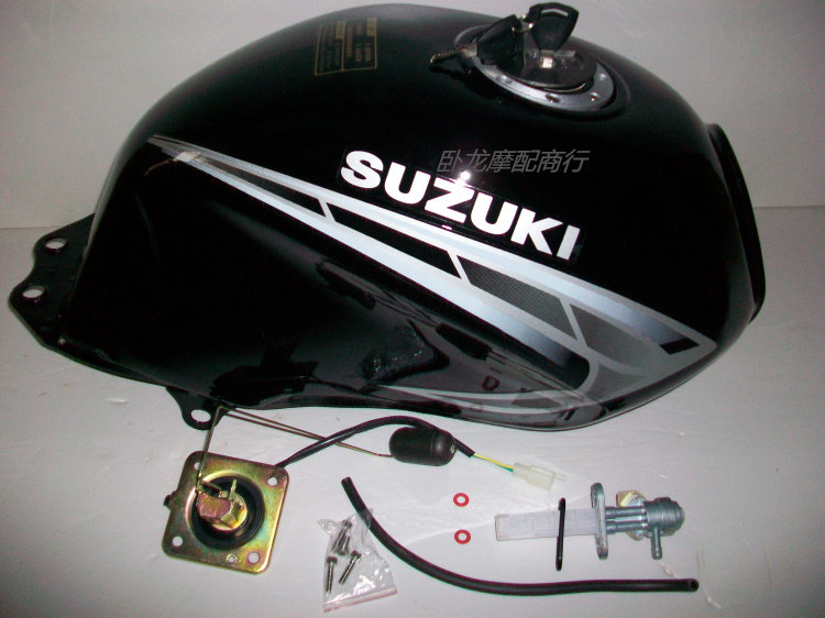 跑摩托_适用杂牌摩托车配件油箱gsx125/150赛驰油箱男装骑跨国产街跑