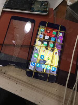 华为 荣耀8 荣耀8青春版 荣耀v8 换屏 更换外屏 手机维修屏幕寄修