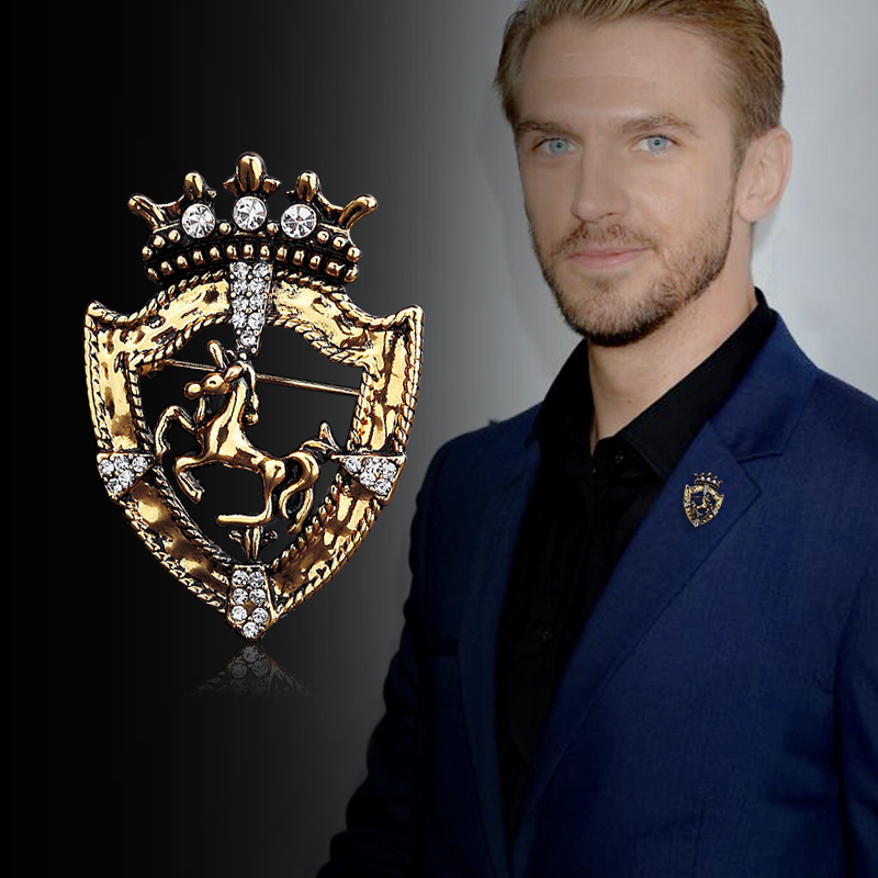 男士胸针胸花水钻盾牌徽章日韩衣服装饰别针简约西装领针配饰优惠券