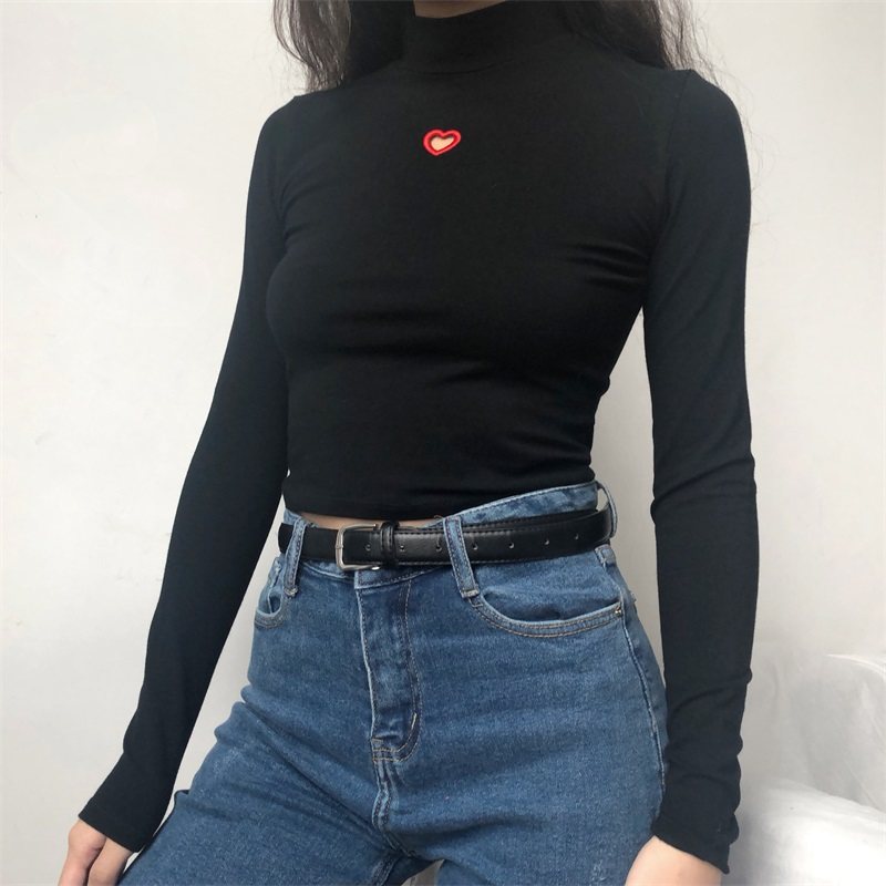 爱心刺绣打底衫_go girl go 自制胸口小爱心刺绣镂空高领打底衫修身短