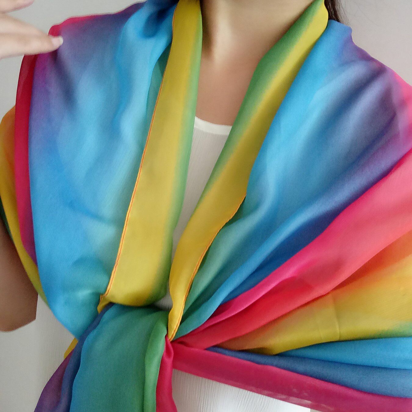 百变丝巾 多功能