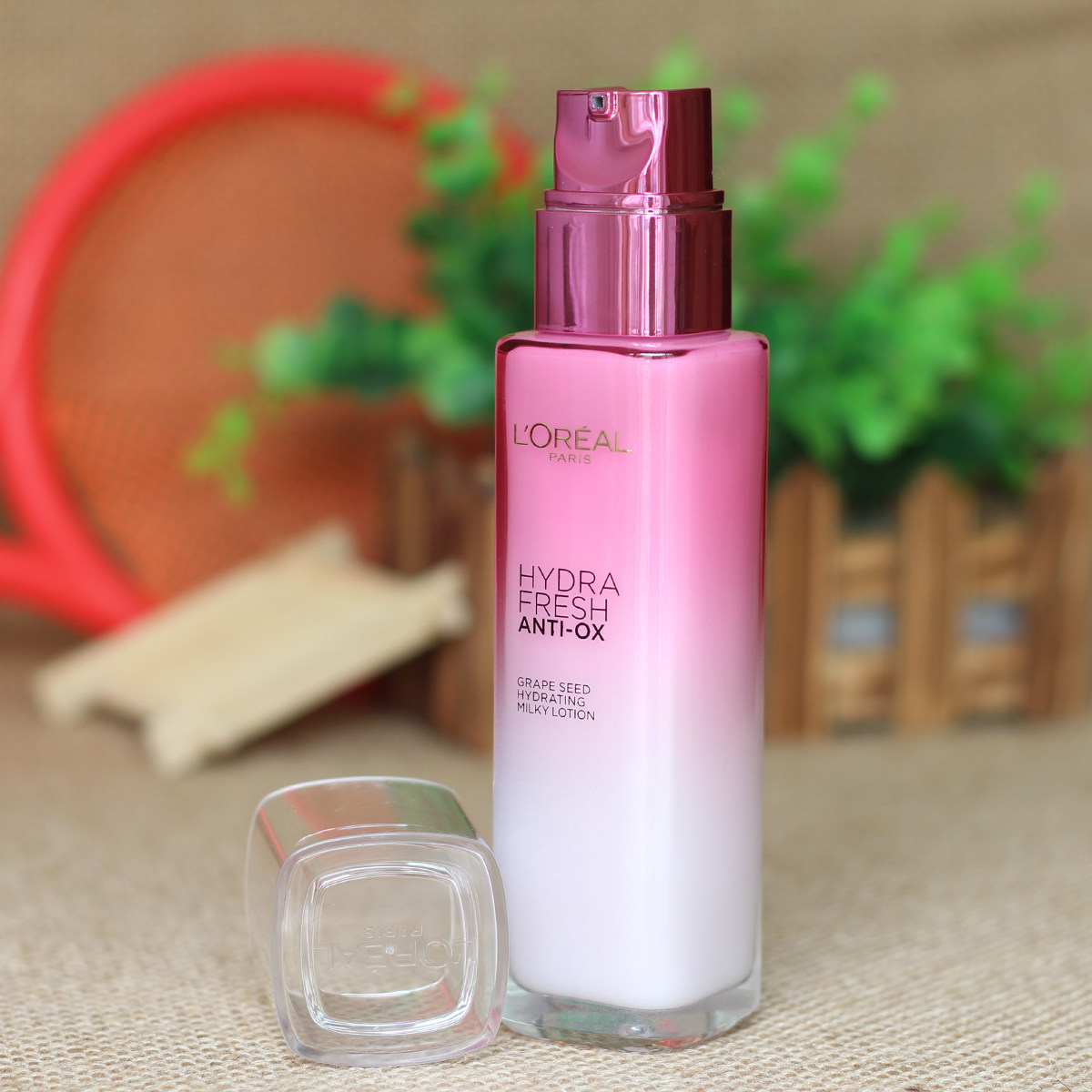 欧莱雅乳液 女士_欧莱雅清润葡萄籽保湿乳液110ml 锁水女士补水护肤品