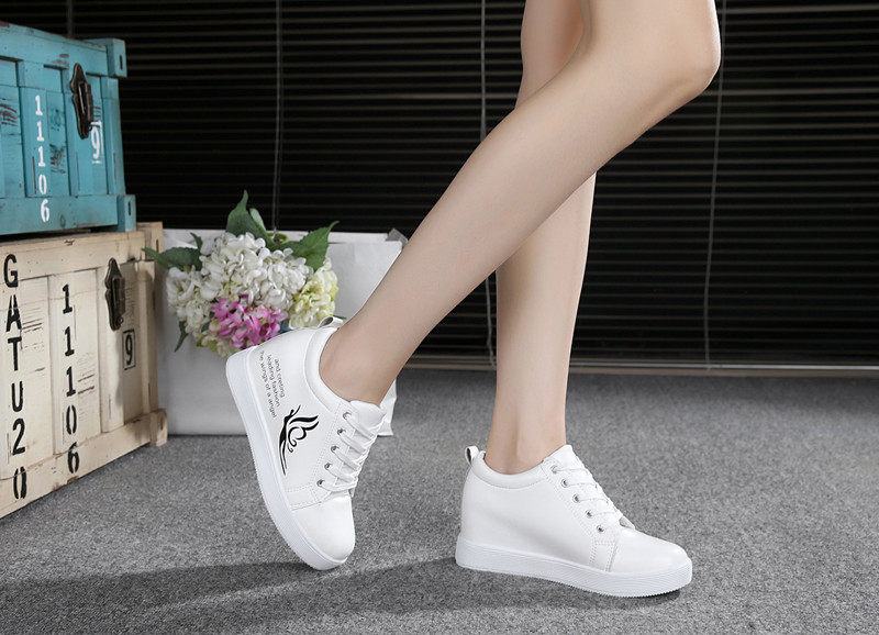 增高鞋8cm女2017新款 百搭 韩版_2017新款秋季厚底内增高小白鞋8cm
