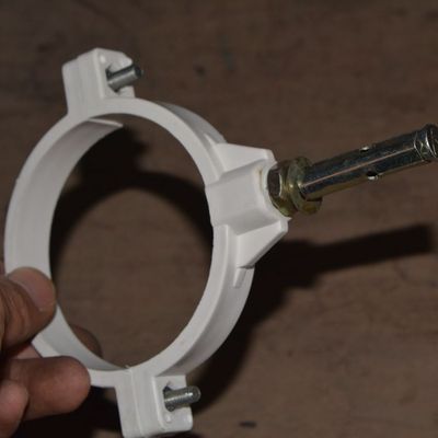 联塑品牌pvc75mm排水管卡子管卡 管箍管卡固定管卡 塑料管夹
