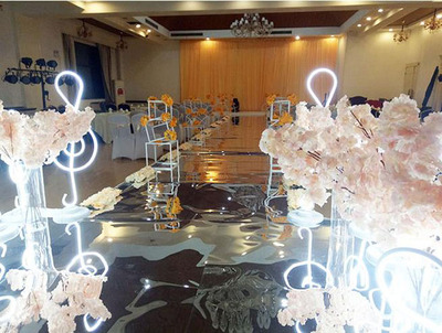 婚庆镜面地板 婚礼现场布置镜面地毯 加厚pe镜面板t台舞台道具