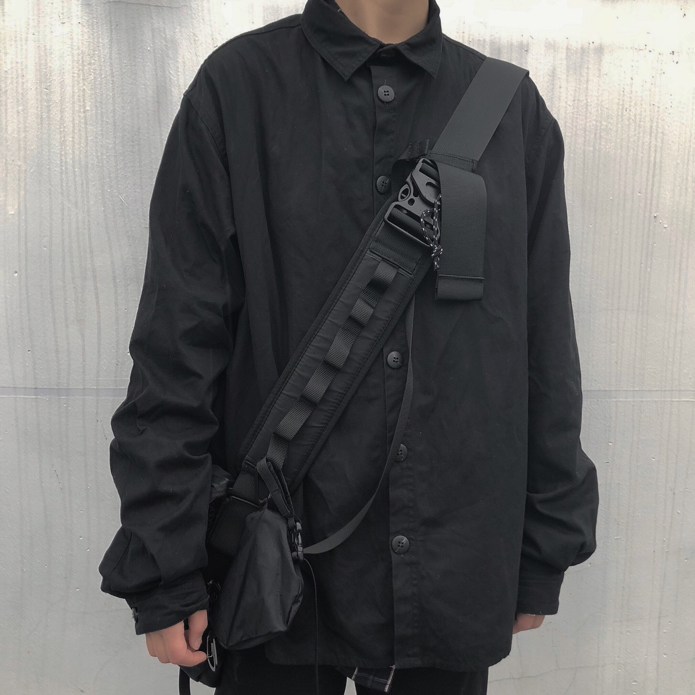 7shift 19ss廓形黑衬衫冷淡风百搭复古男女衬衫外套情侣优惠券