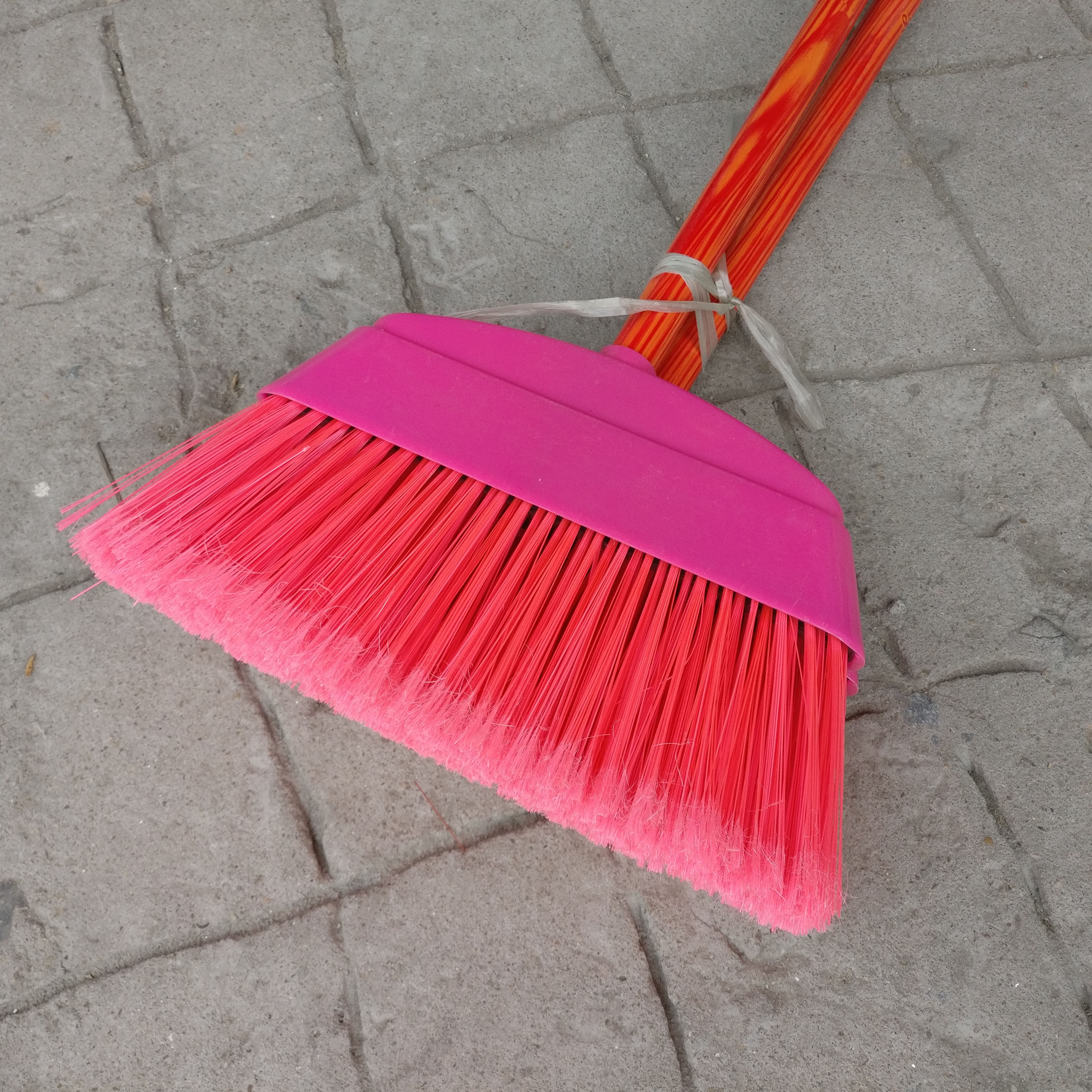 工厂办公室家庭清洁用胶扫把 扫把头加厚型优惠券