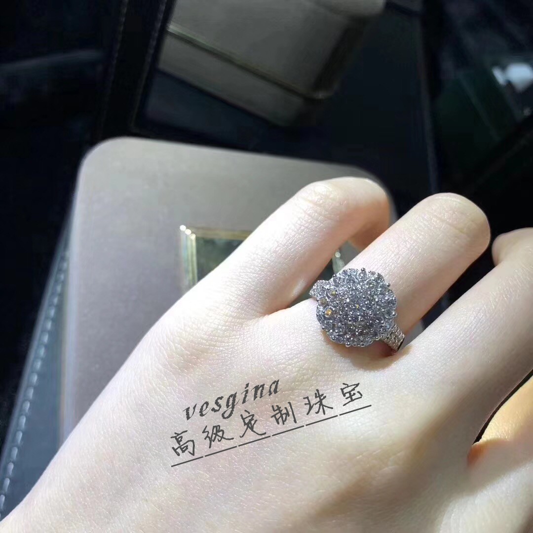 拼钻捧花钻戒 80分钻石 18k白金 新款