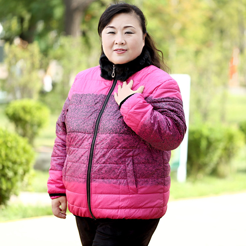 特价大毛领棉袄女装_胖依福胖妈妈加肥加大冬短款毛领棉服 中老年新款