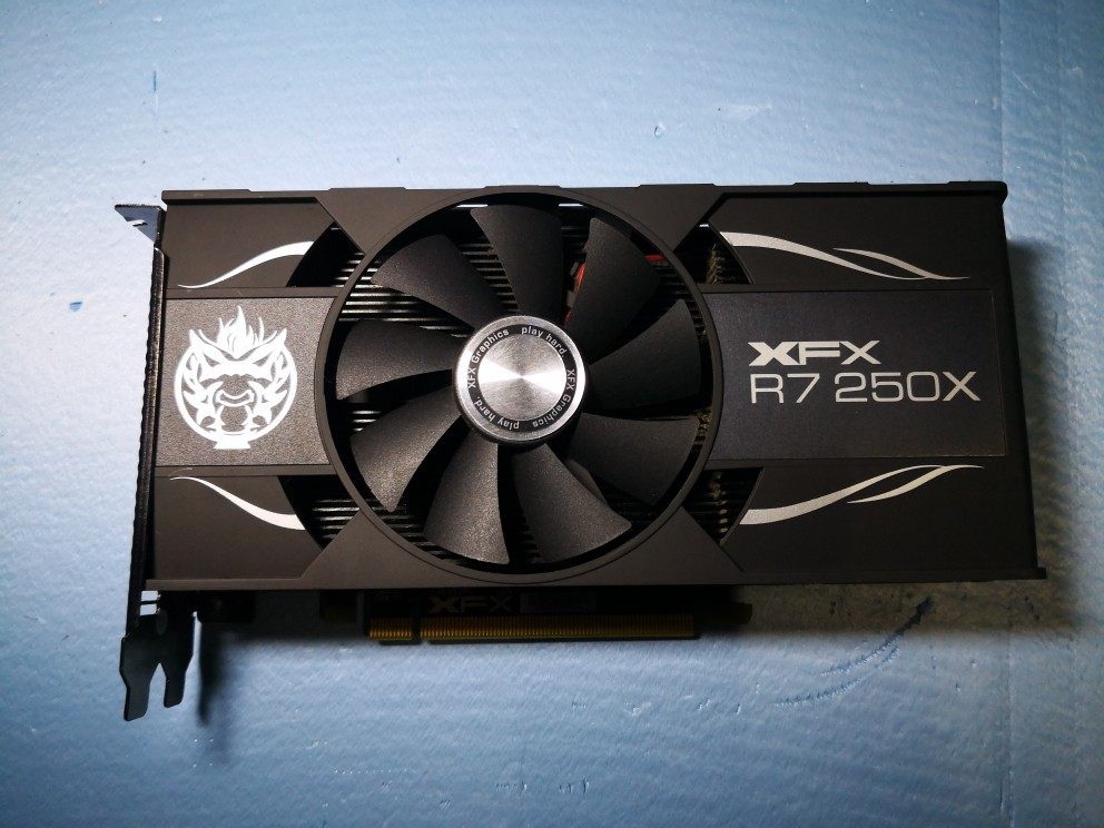 16年显卡!xfx讯景显卡r7 250x 魔神 2g ddr5通用六6连屏多接口