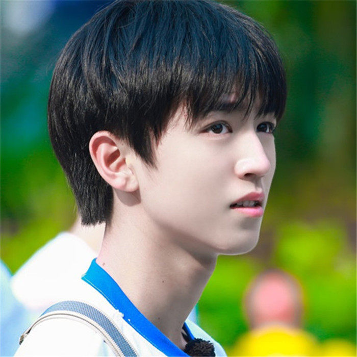 假发男韩版帅气 学生_假发男王俊凯同款男士短发韩版帅气短直发可齐可