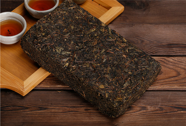 泾渭茯茶黑茶经典1368泾阳茯砖茶2014年正宗金花茯茶砖送茶刀茶罐