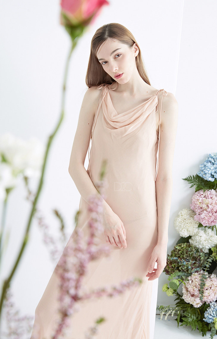 wardrobes by chen 陈羽希2017早秋系列真丝荡领系带连衣裙