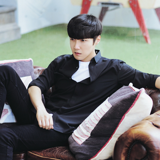 韩国 男装春季韩版修身休闲青年长袖衬衫时尚男士衬衣免烫潮