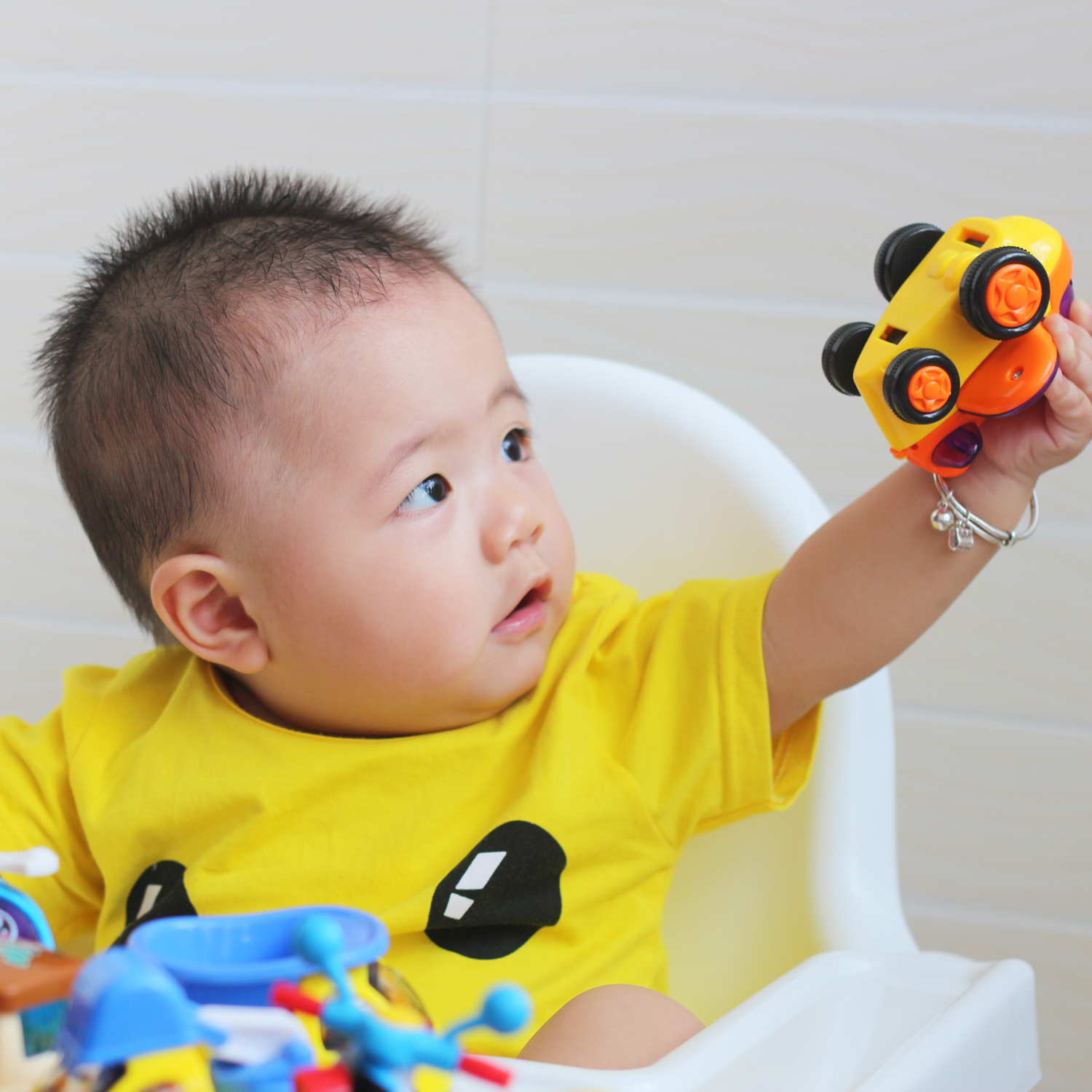 宝宝玩具车男孩惯性回力车婴幼儿童小汽车玩具