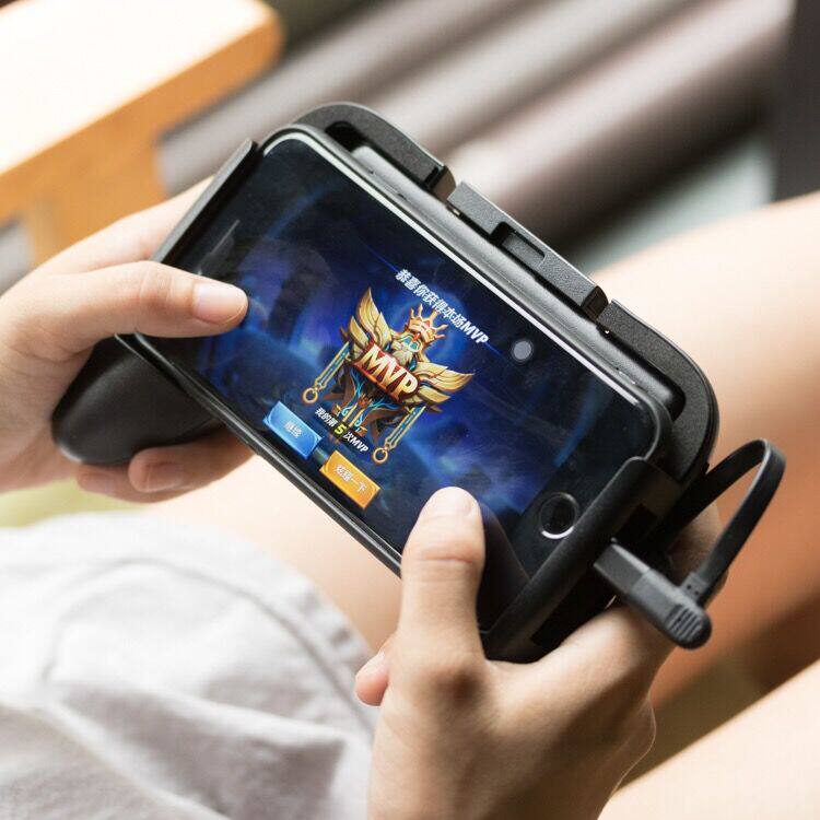 为什么King Glory主播使用Apple手机而不是Android手机玩游戏？