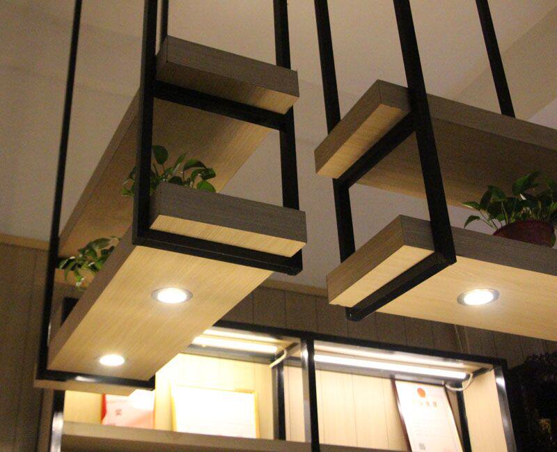 吧台吊架铁艺悬挂吊柜铁艺置物架工业风酒架悬挂吊架实木吊柜装饰