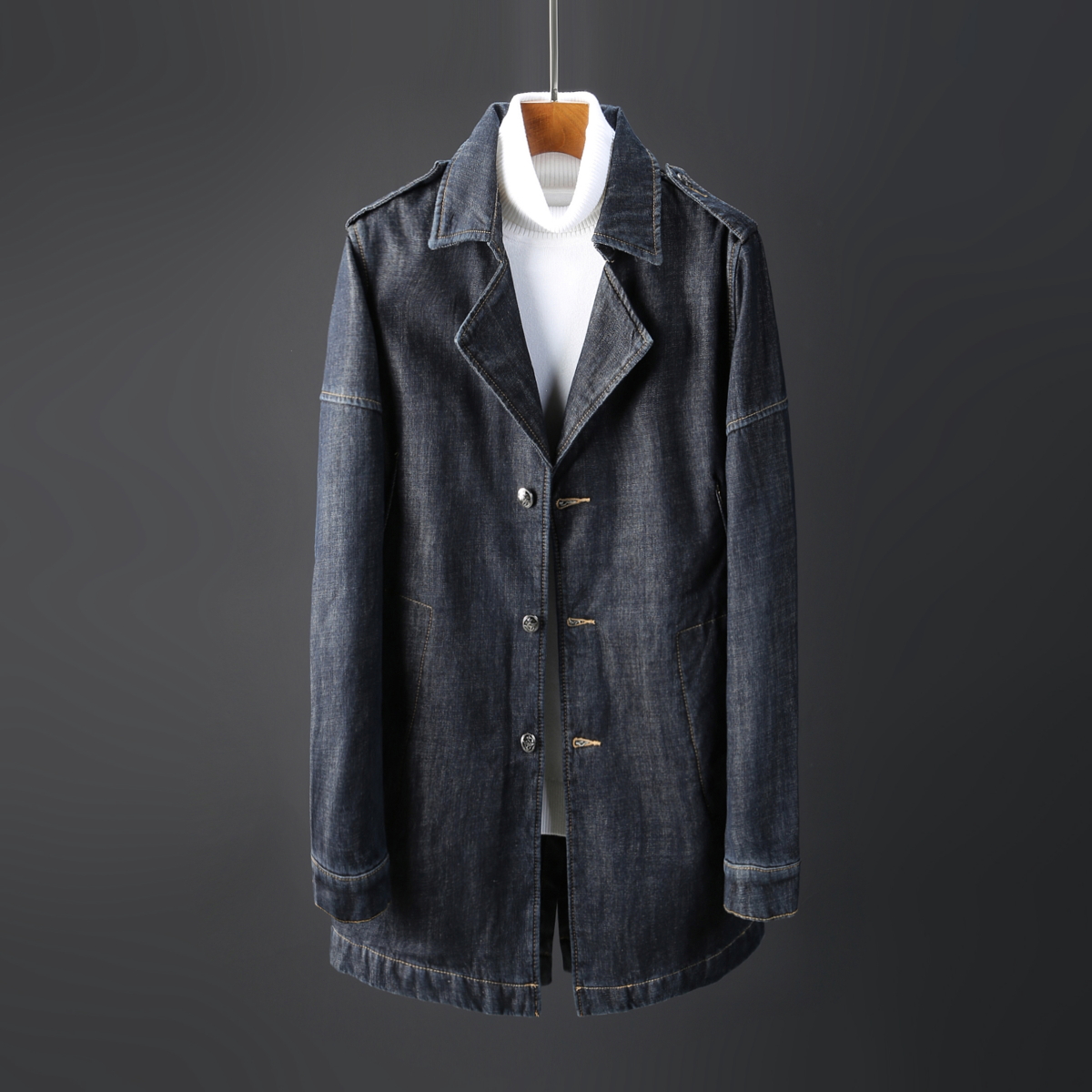 特价牛仔外套男冬季_男士牛仔风衣2017新款中长款外套韩版修身帅气