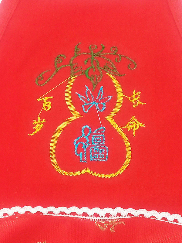 宝宝纯棉刺绣肚兜 新生儿红色绣花肚兜 婴儿喜庆长命百岁护肚