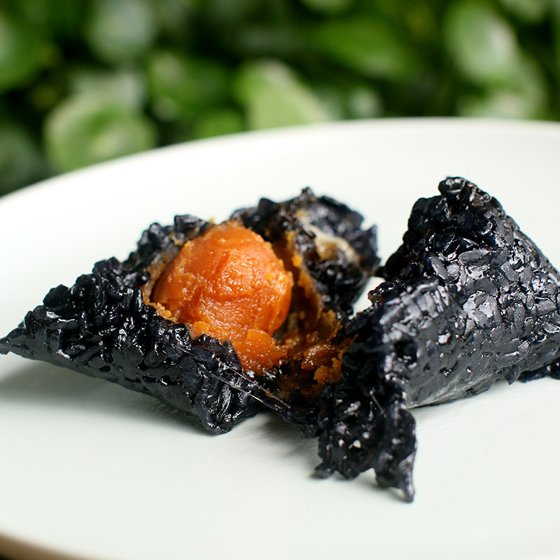 乌米_浙江遂昌乌米粽子蛋黄肉粽特色粽子黑米粽特色粽现做现卖优惠券