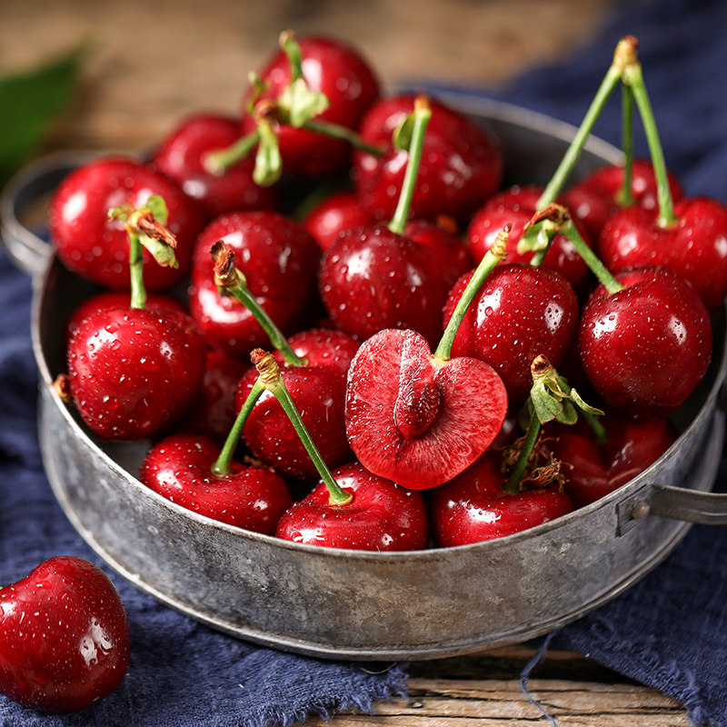 车厘子新鲜烟台大樱桃水果包邮4j非智利车里子孕妇礼盒2斤山东