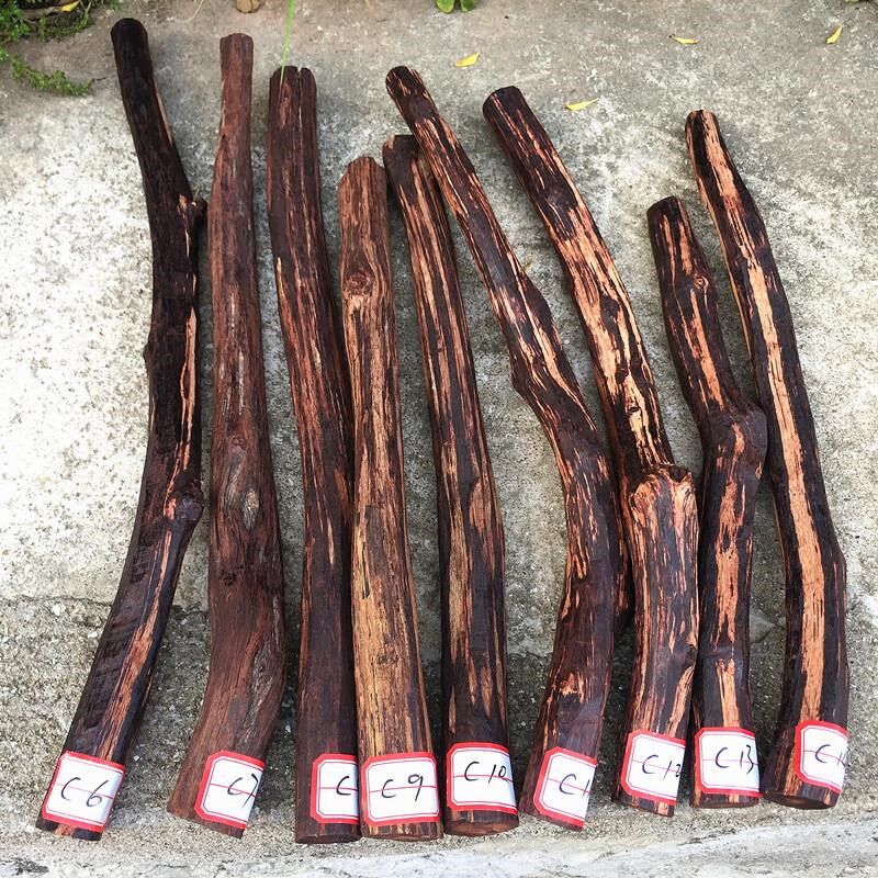 热销降真香原木