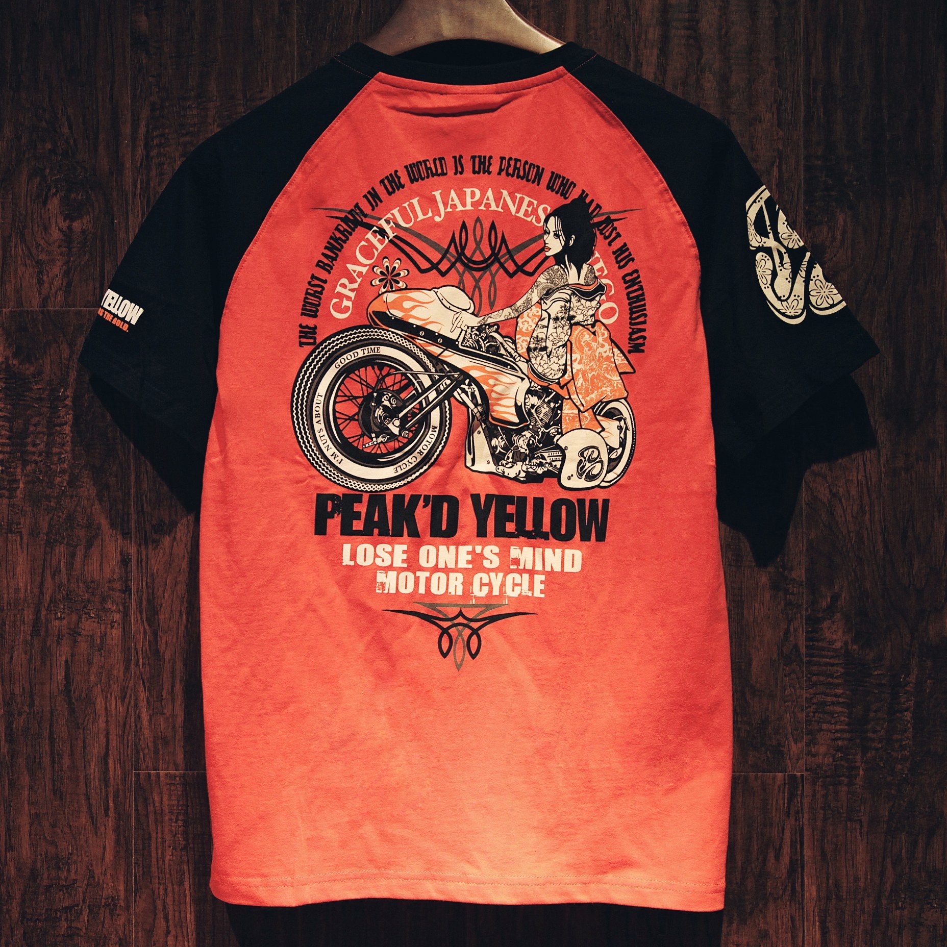 热销横须贺_横须贺日本男装短袖t恤纯棉嘻哈街头暴走族摩托女涂鸦印花